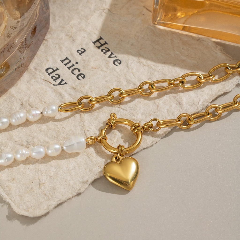 Necklace Pearls Love